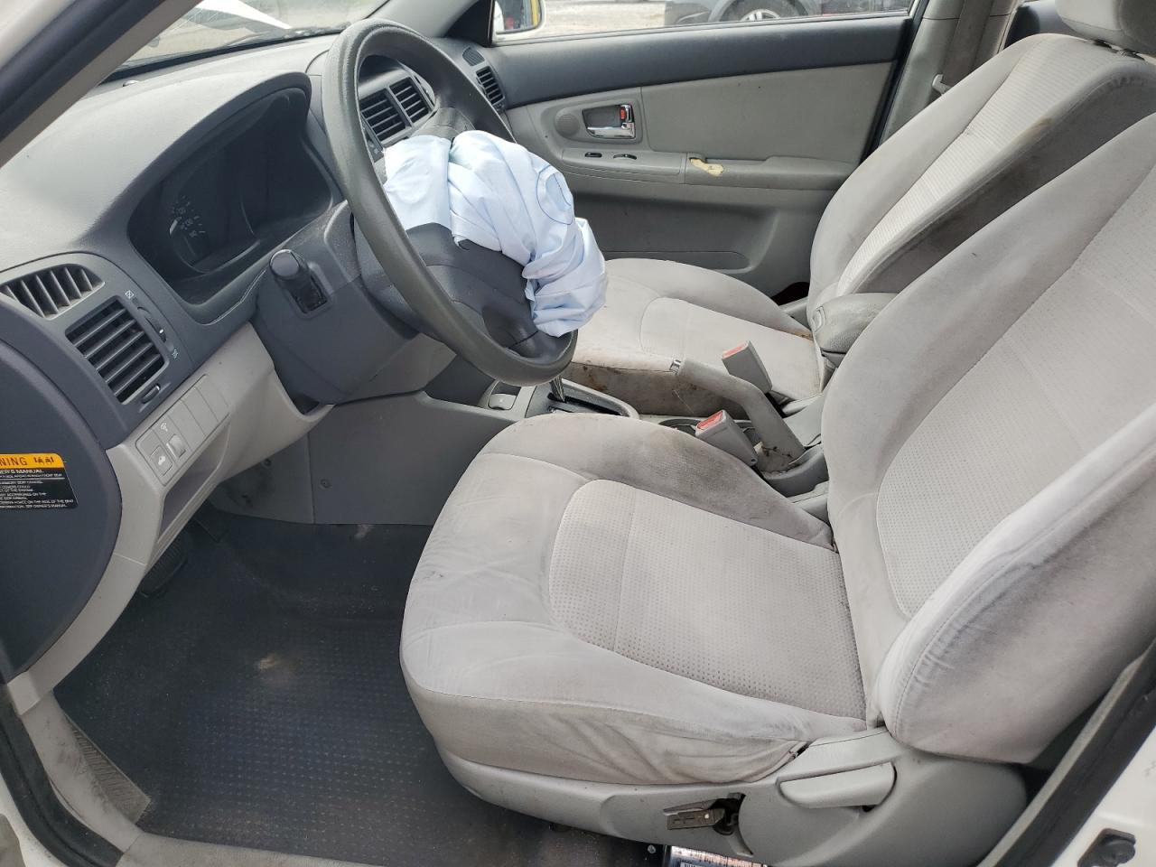 2008 Kia Spectra Ex VIN: KNAFE121485558226 Lot: 59919535