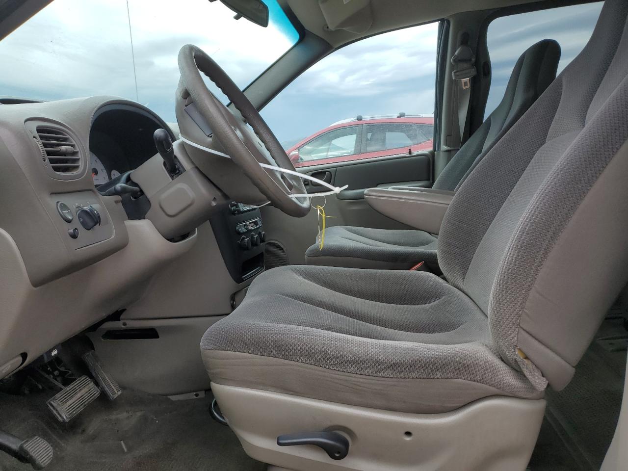 2003 Dodge Grand Caravan Se VIN: 1D4GP24383B261429 Lot: 60829195