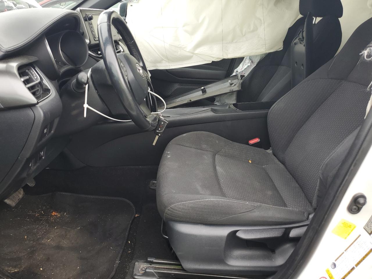 2018 Toyota C-Hr Xle VIN: NMTKHMBX2JR057235 Lot: 61275215