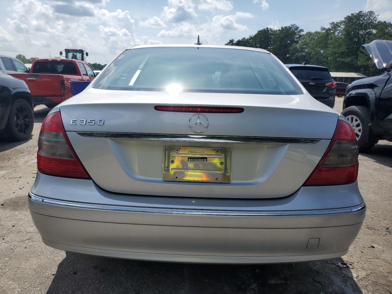 2007 Mercedes-Benz E 350 VIN: WDBUF56XX7B087761 Lot: 60228995