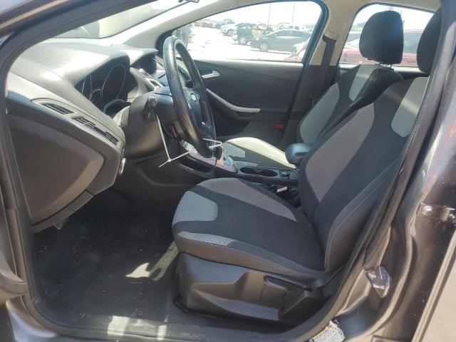 Sedans FORD FOCUS 2012 Gray