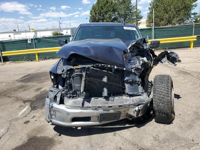Pickups RAM 1500 2017 Gray