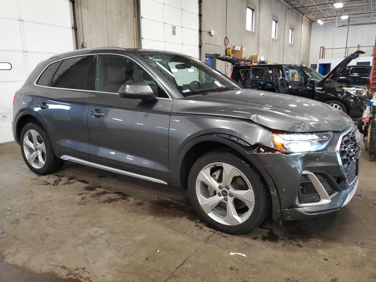 AUDI Q5 2022 VIN WA1EAAFY8N2139126 zdjęcie 4