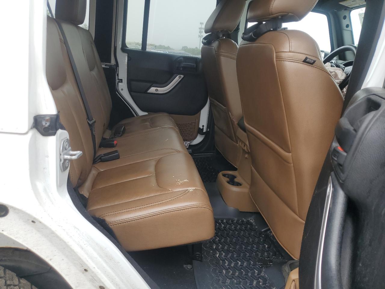 2015 Jeep Wrangler Unlimited Sahara VIN: 1C4HJWEG6FL561285 Lot: 60961515