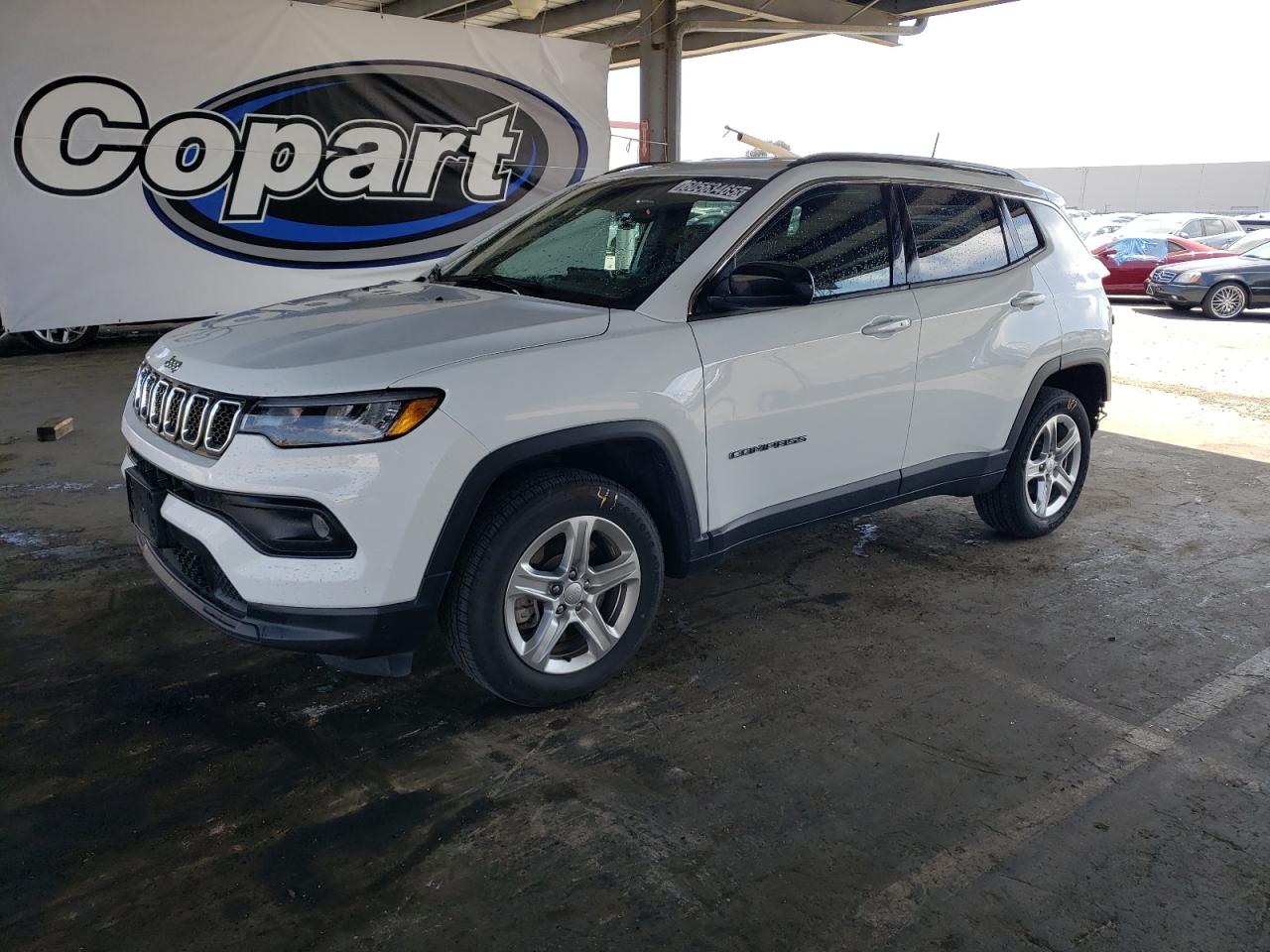 2023 Jeep Compass Latitude на продаже в Hayward, CA - Rear End