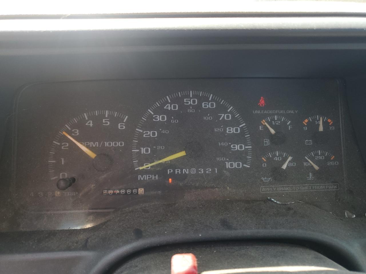 1997 GMC Sierra C1500 VIN: 1GTEC14M5VZ542908 Lot: 62539935