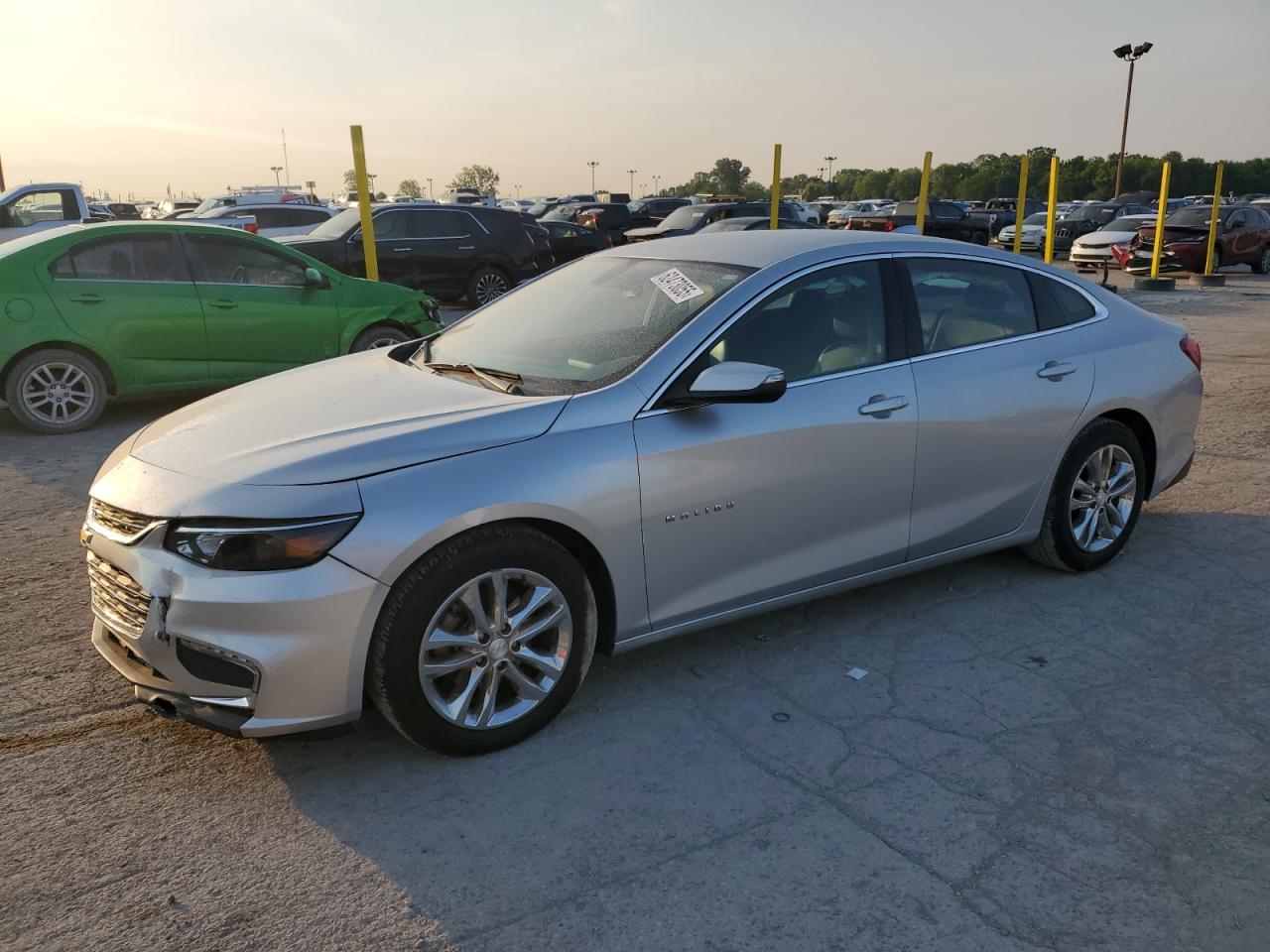CHEVROLET MALIBU 2017 1G1ZE5ST9HF263697