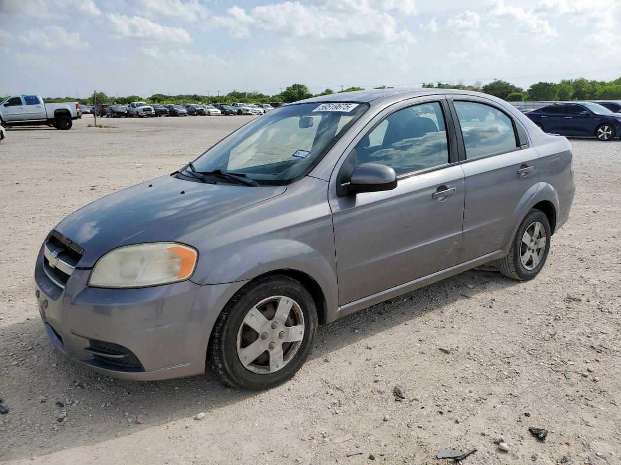 KL1TD5DE1AB130662 CHEVROLET AVEO Photo 1