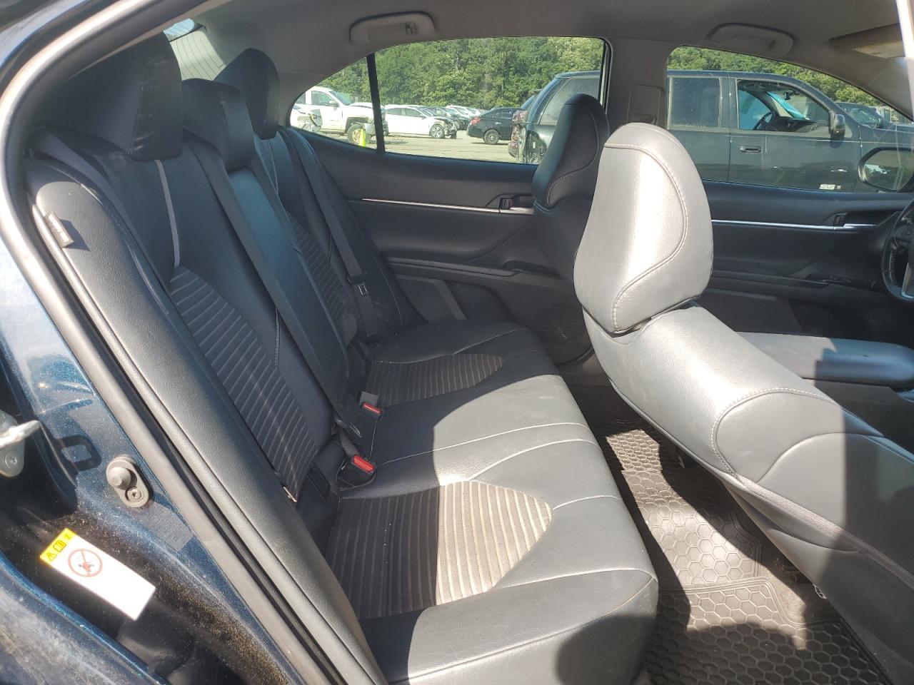2019 Toyota Camry L VIN: 4T1B11HK9KU692106 Lot: 62965595