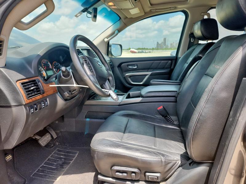  NISSAN ARMADA 2015 Серебристый