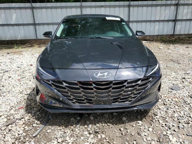  HYUNDAI ELANTRA 2023 Черный