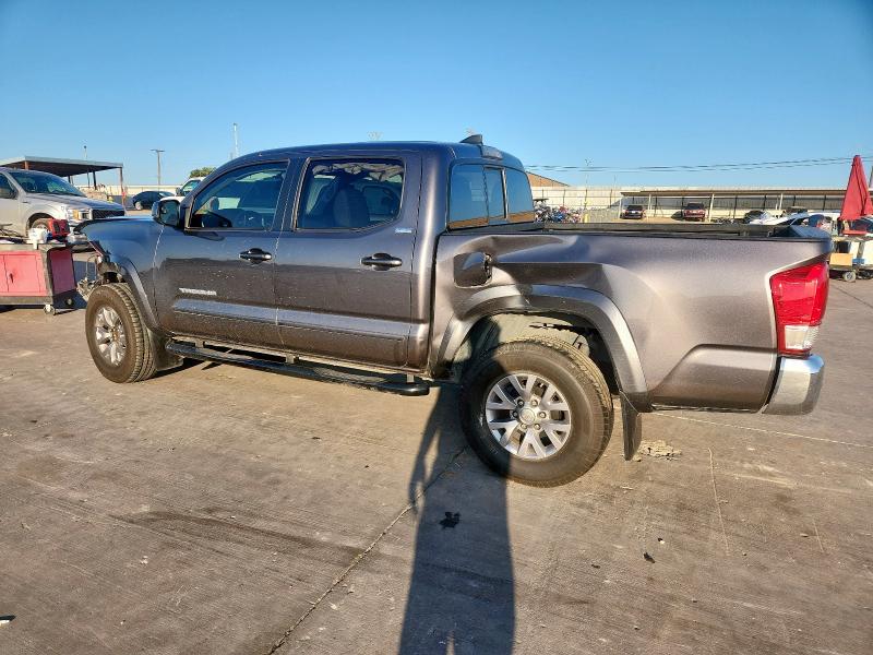 TOYOTA TACOMA 2017 Серый