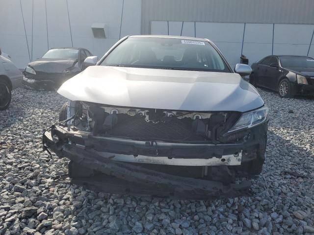  TOYOTA CAMRY 2020 Silver