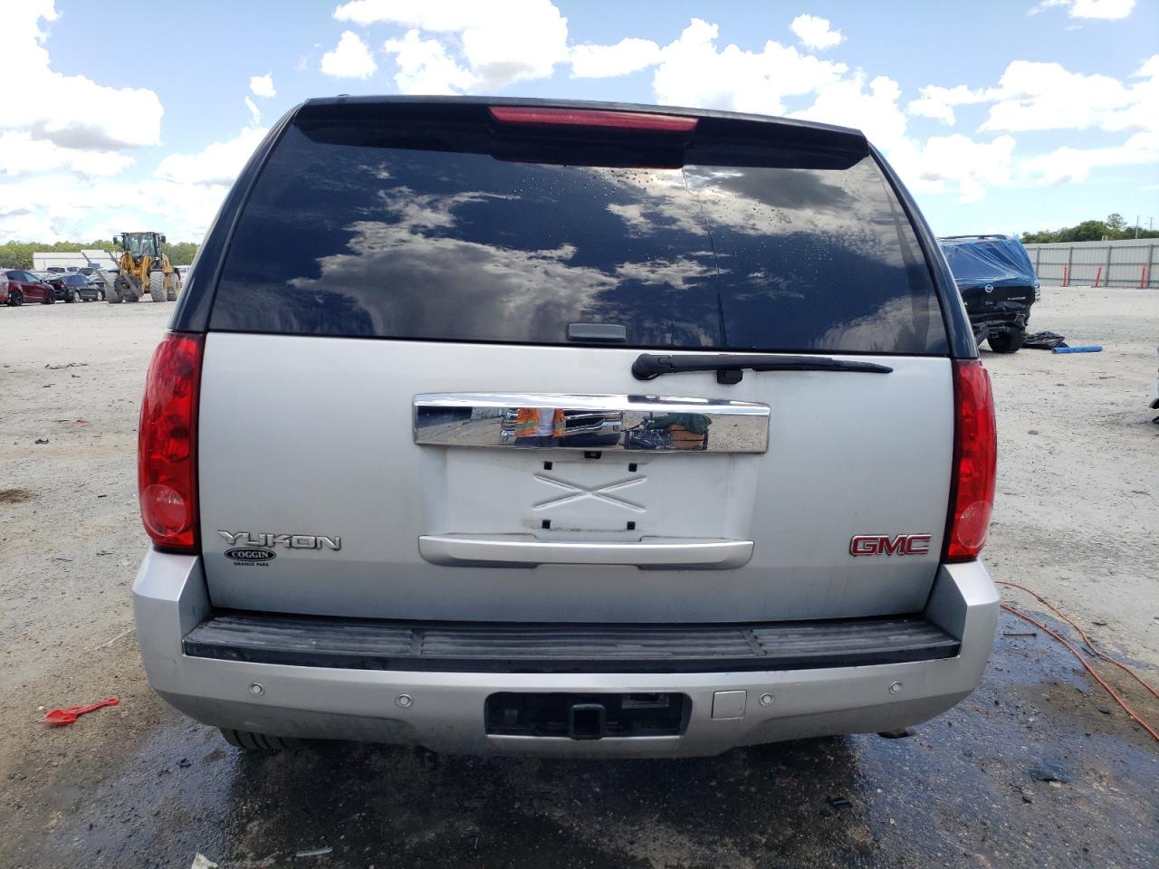 2013 GMC Yukon Slt VIN: 1GKS1CE03DR106853 Lot: 61730975