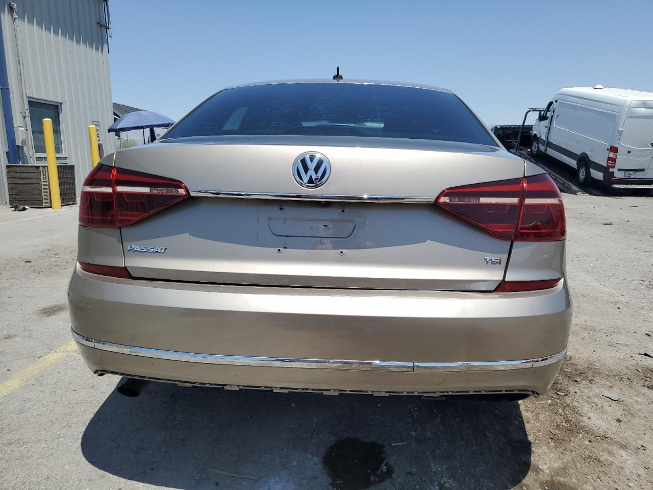 2017 Volkswagen Passat S VIN: 1VWAT7A34HC057550 Lot: 62772115