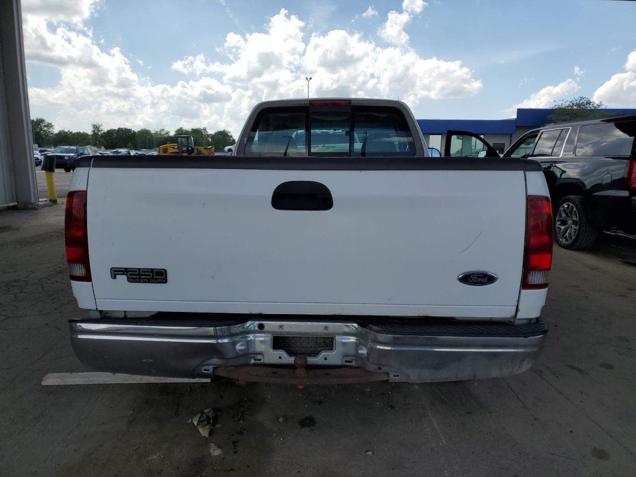 1998 Ford F150 VIN: 1FTZF1720WNB90719 Lot: 61631335