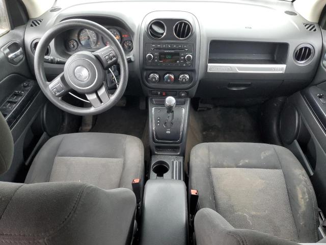  JEEP COMPASS 2016 Белы
