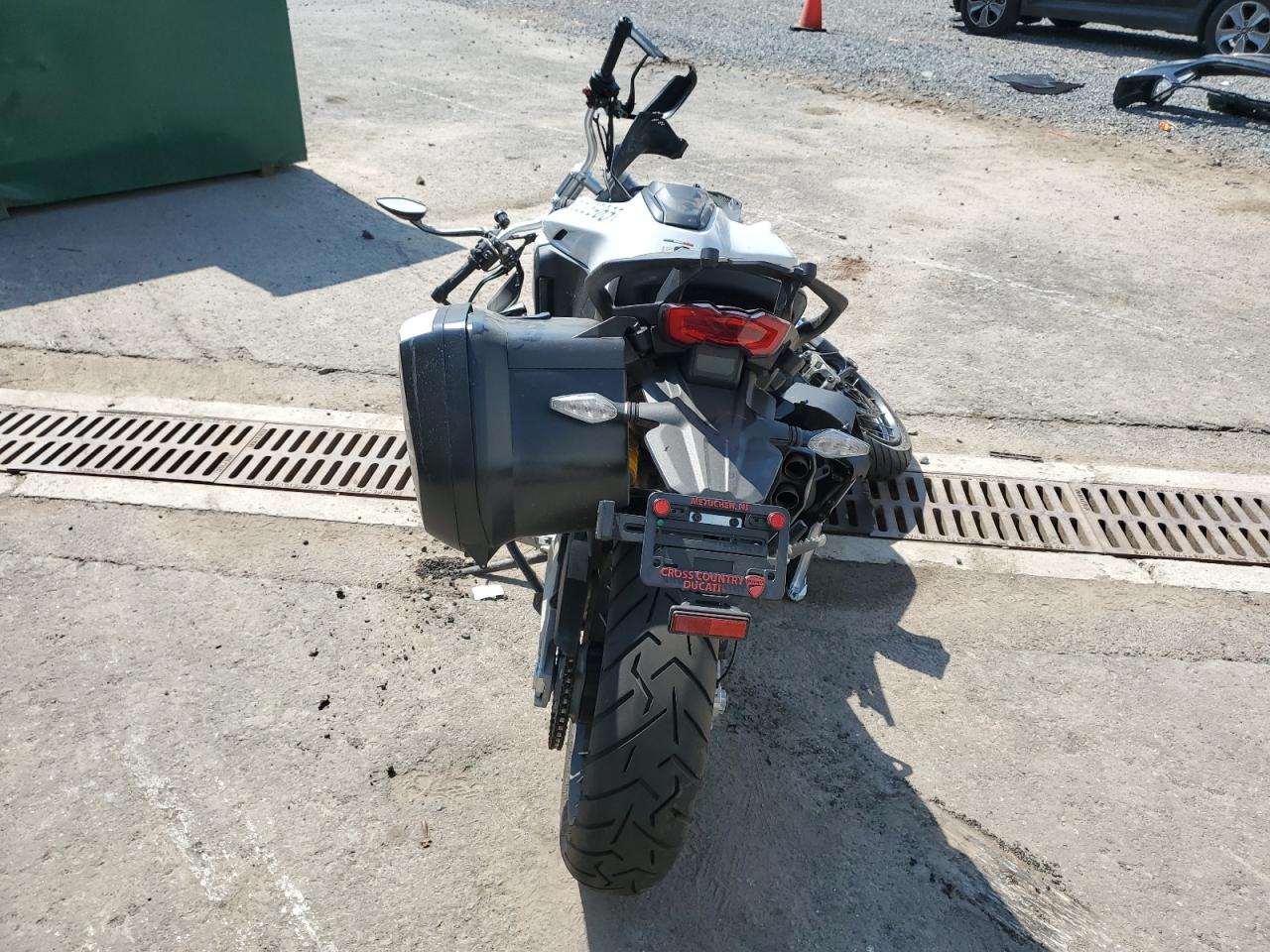 DUCATI MULTISTRAD 2023 VIN ZDMAALVWXPB015219 фото 4