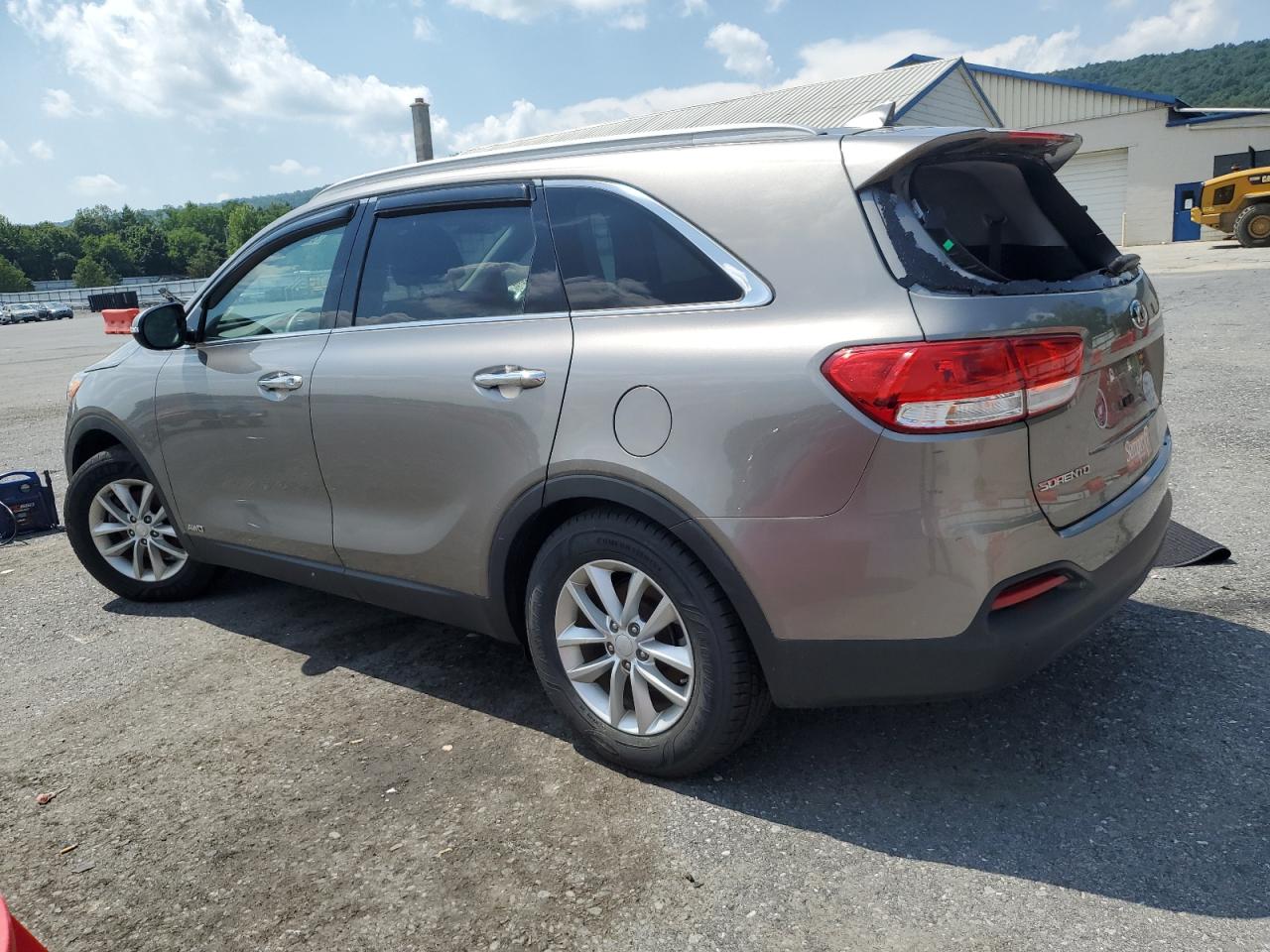 KIA SORENTO 2018 VIN 5XYPGDA39JG413315 фото 2