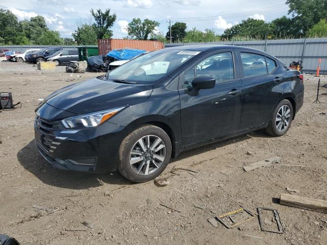  NISSAN VERSA 2024 Czarny