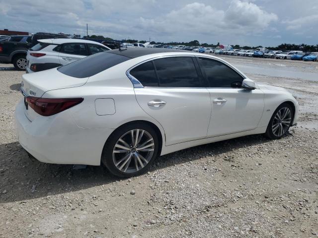  INFINITI Q50 2018 Biały