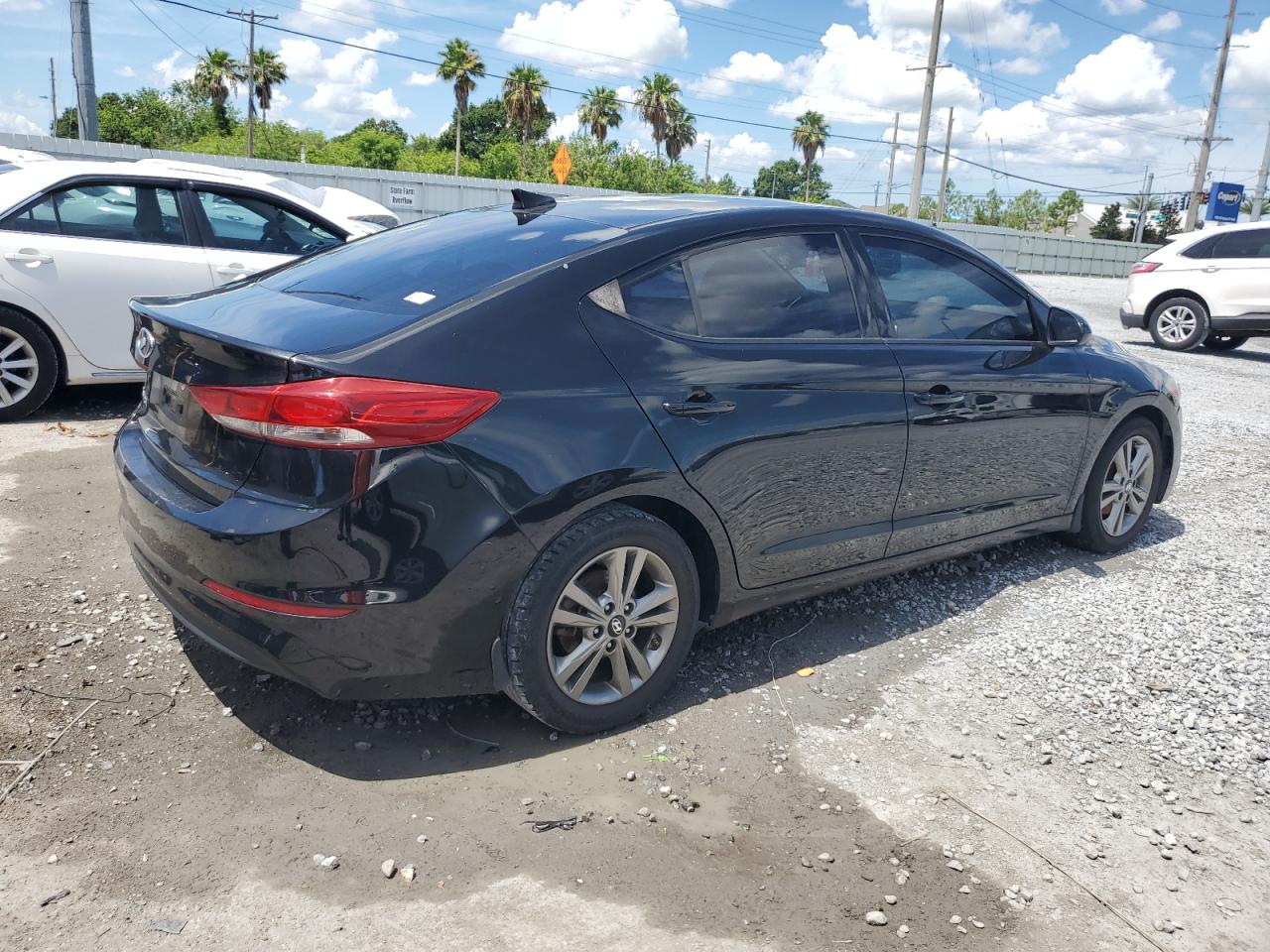 HYUNDAI ELANTRA 2018 VIN 5NPD84LF2JH372607 zdjęcie 3