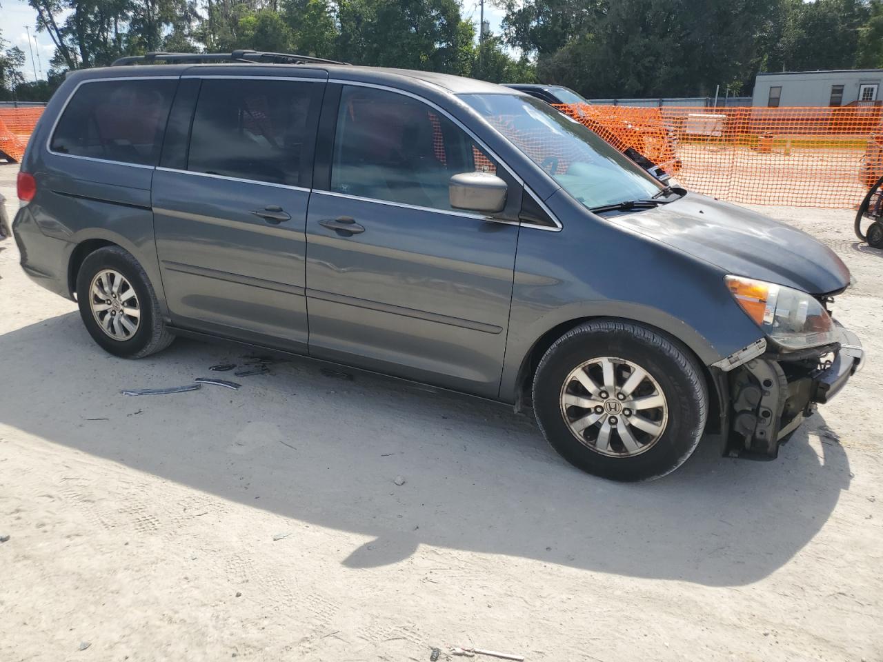 HONDA All Models 2010 VIN 5FNRL3H48AB054141 photo 4