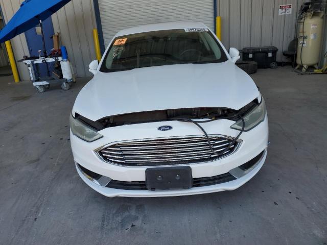  FORD FUSION 2018 Белый