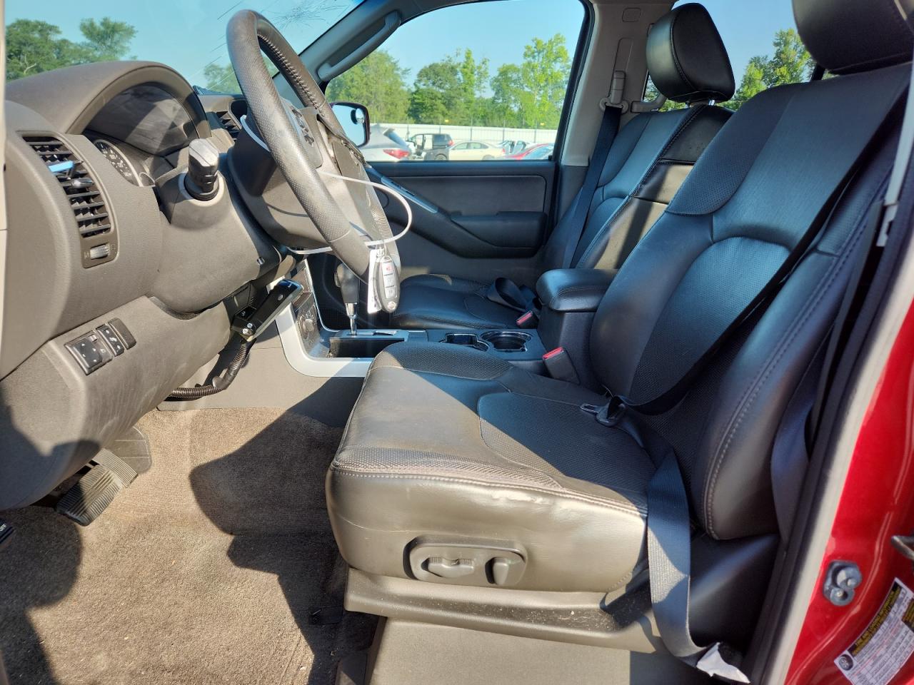 2011 Nissan Pathfinder S VIN: 5N1AR1NB0BC621875 Lot: 62272575