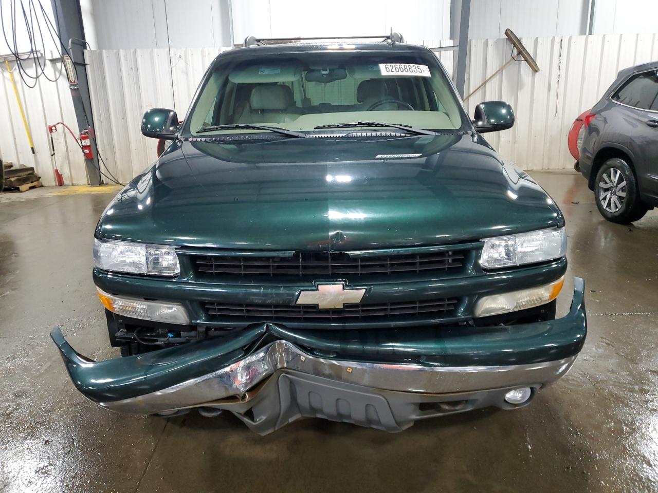 CHEVROLET TAHOE 2002 VIN 1GNEK13Z02R299012 фото 5