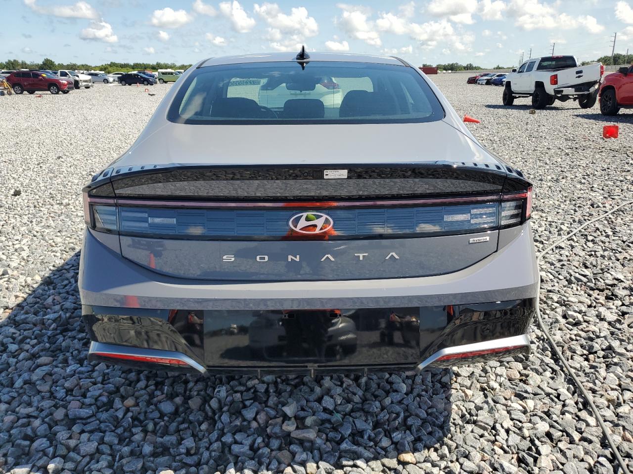 2025 Hyundai Sonata Hybrid VIN: KMHL34JJ7SA104383 Lot: 62238555