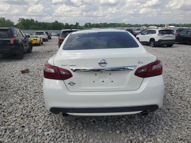  NISSAN ALTIMA 2018 Biały