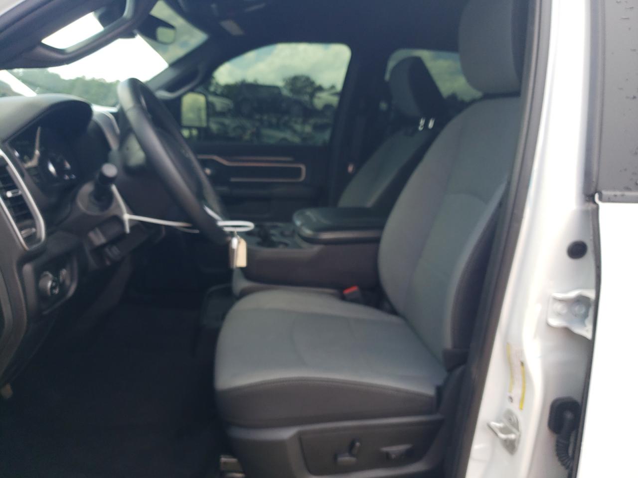 2024 Ram 2500 Big Horn VIN: 3C6UR5DJ7RG285920 Lot: 62305525