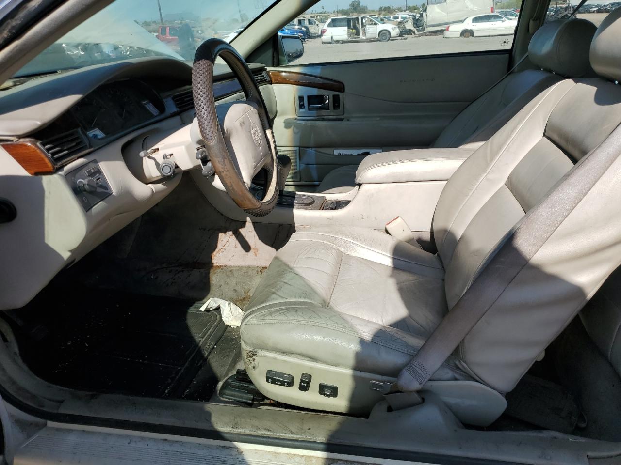 1999 Cadillac Eldorado VIN: 1G6EL12Y1XU608623 Lot: 60363235