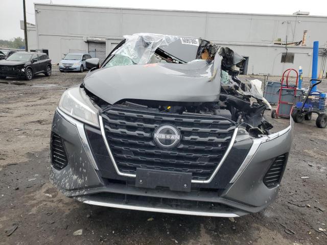  NISSAN KICKS 2022 Gray