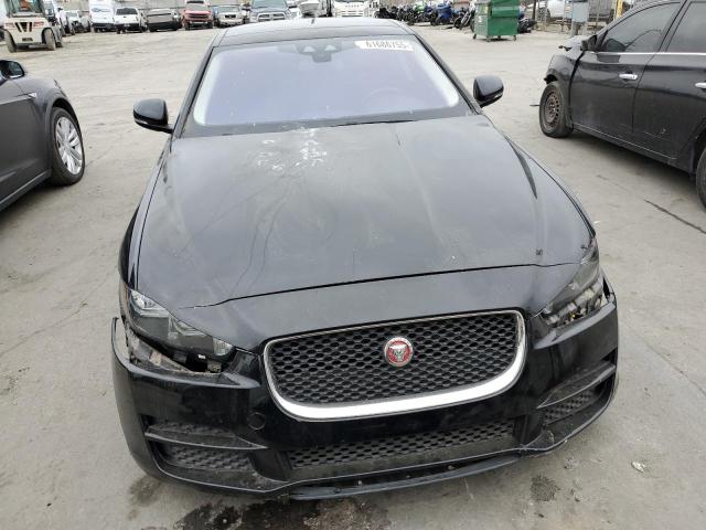 Sedans JAGUAR XE 2017 Czarny