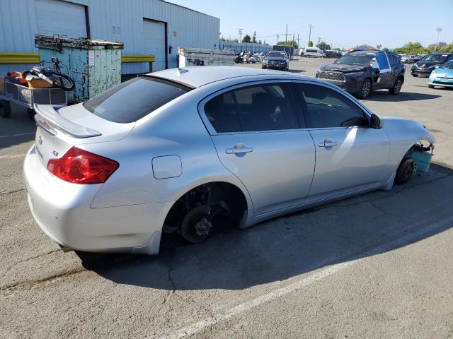  INFINITI G37 2012 Srebrny