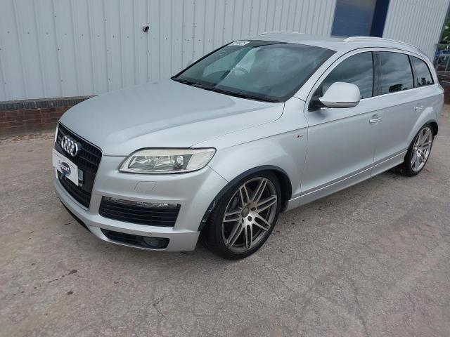 2009 AUDI Q7 S LINE