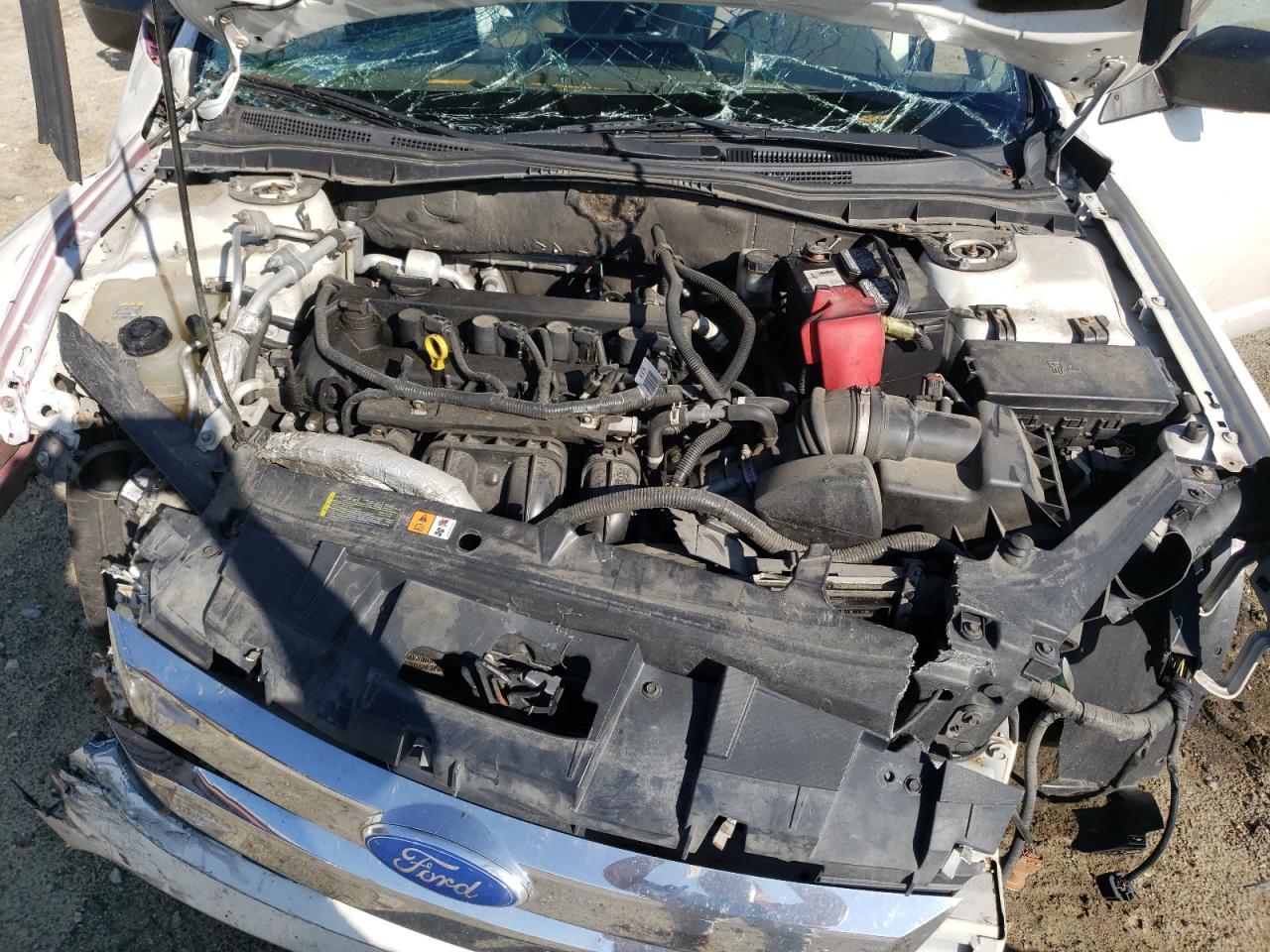 2011 Ford Fusion S VIN: 3FAHP0GA0BR260212 Lot: 61933865