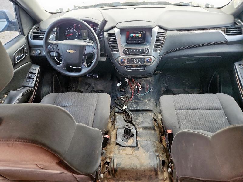 Parquets CHEVROLET TAHOE 2016 Biały