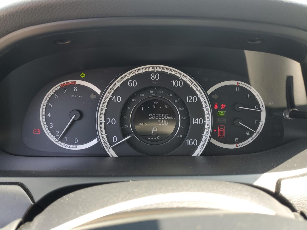 2015 Honda Accord Exl VIN: 1HGCR2F84FA272843 Lot: 61009575