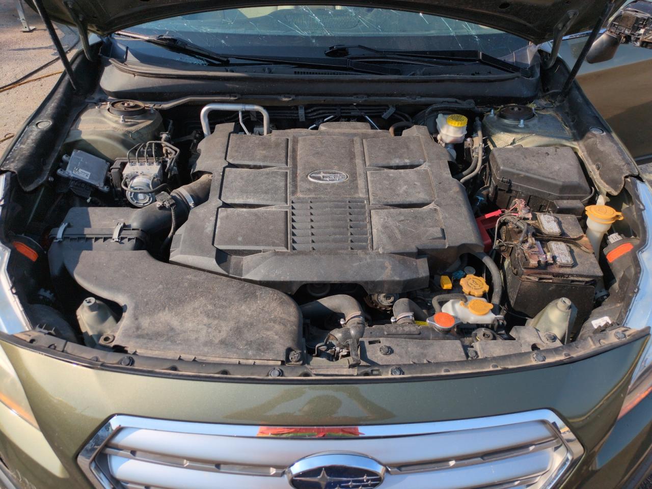 2017 Subaru Outback 3.6R Limited VIN: 4S4BSENC0H3201728 Lot: 62132885