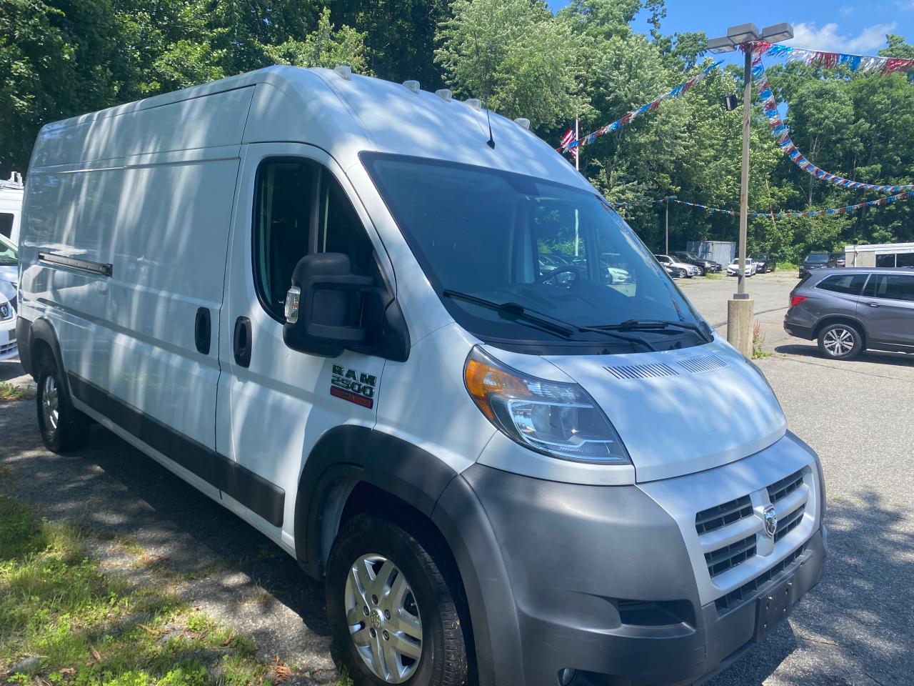 2015 Ram Promaster 2500 2500 High на продаже в North Billerica, MA - Minor Dent/Scratches