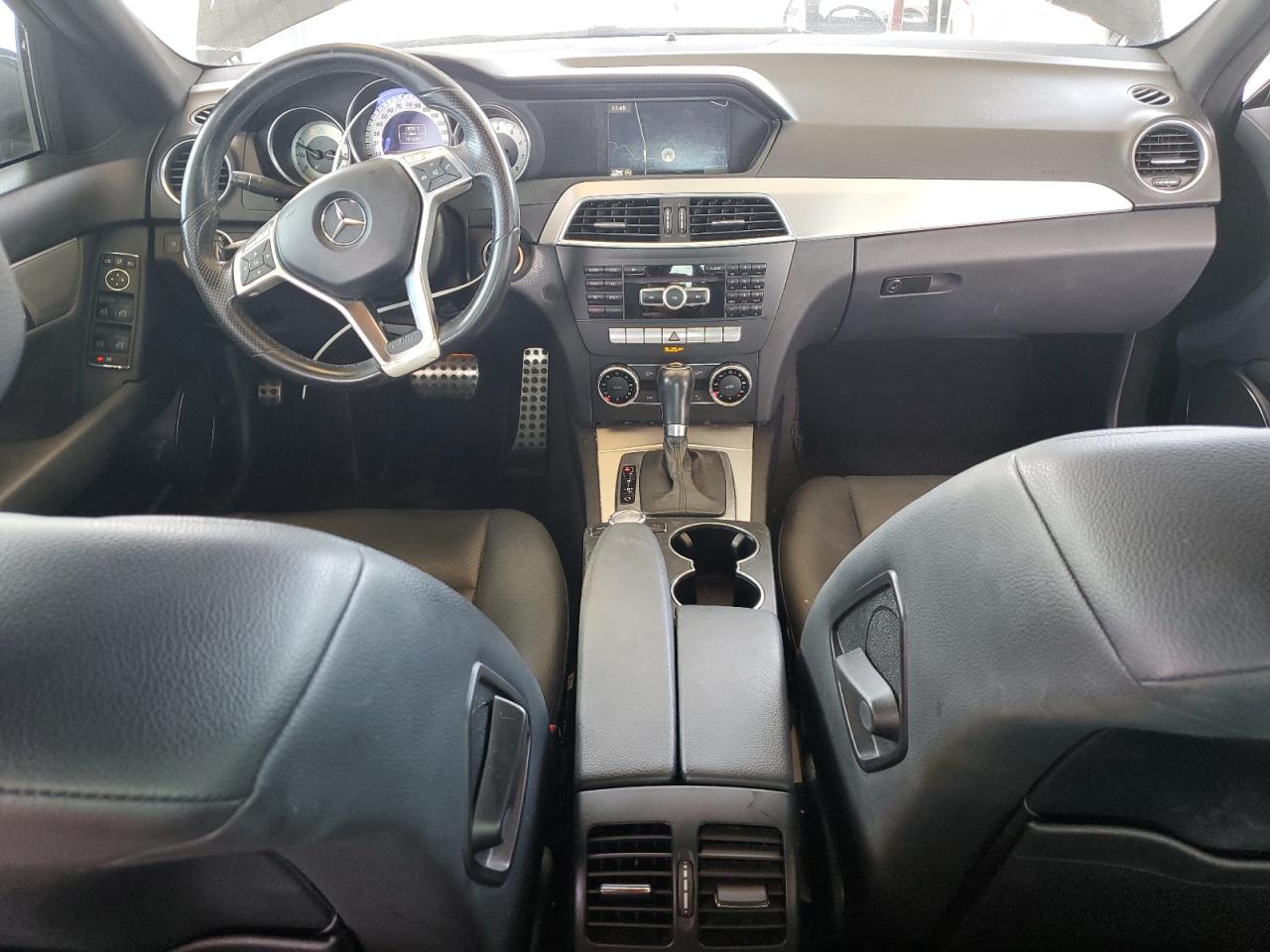 2012 Mercedes-Benz C 250 VIN: WDDGF4HB8CA597638 Lot: 62937105