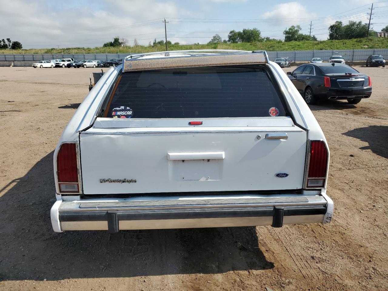 1990 Ford Crown Victoria Country Squire Lx VIN: 2FACP79F4LX124034 Lot: 62935385