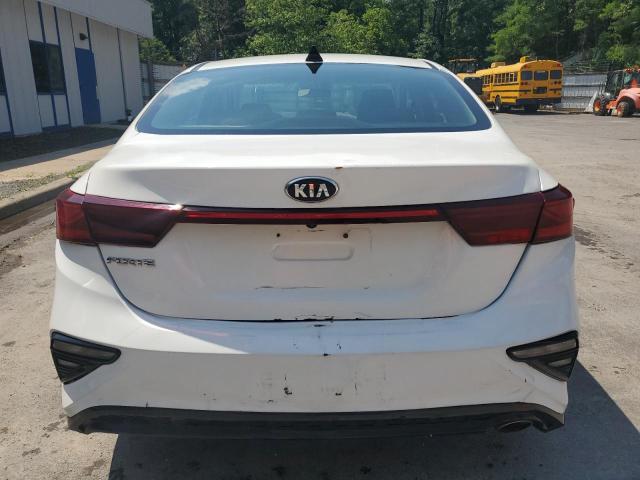  KIA FORTE 2021 Biały