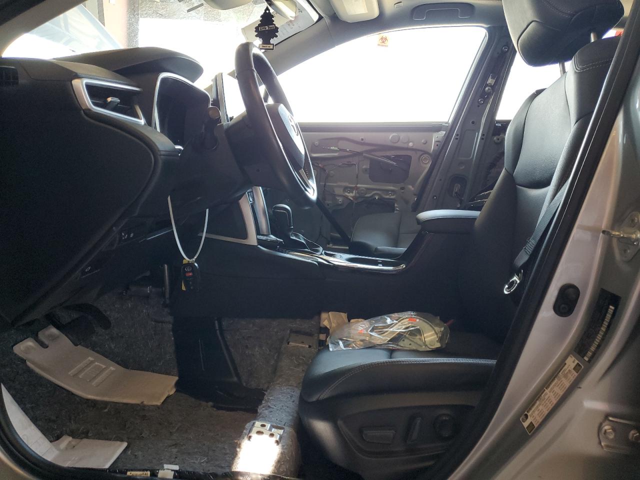 TOYOTA COROLLA CR 2023 VIN 7MUDAAAG2PV048645 zdjęcie 7