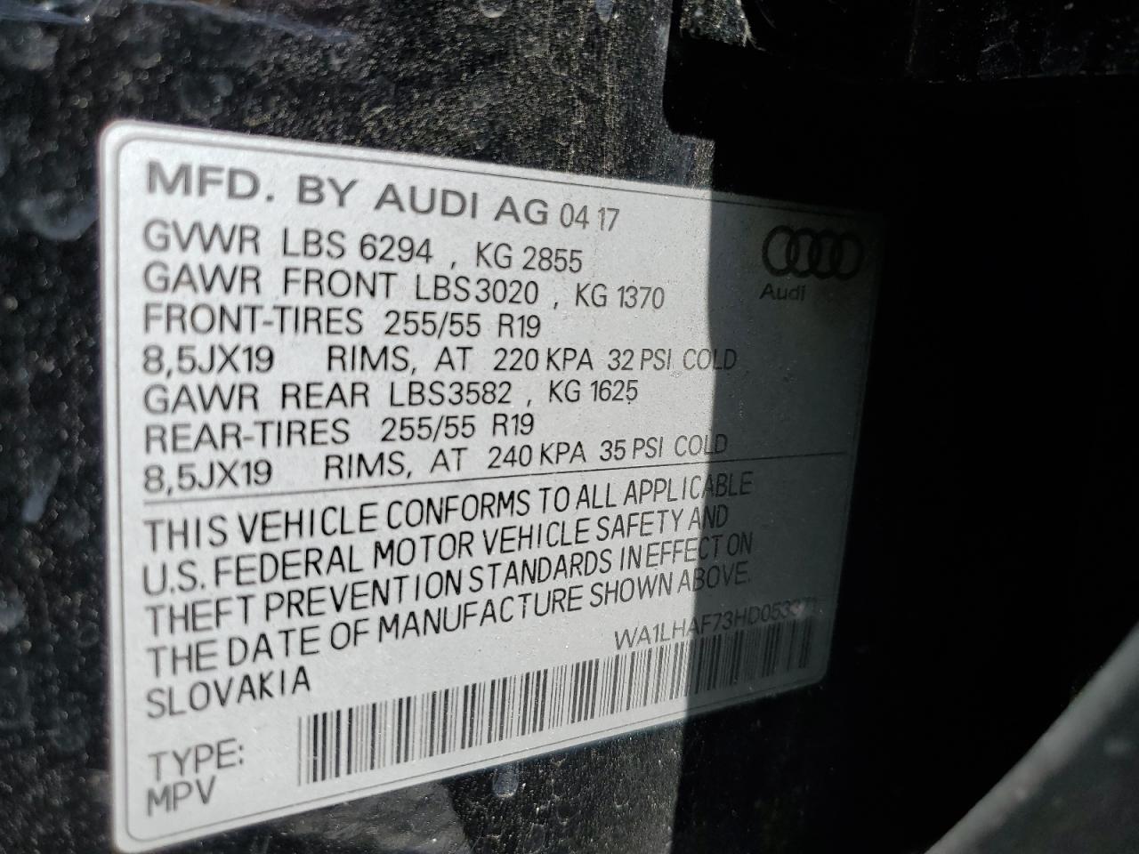 2017 Audi Q7 Premium Plus VIN: WA1LHAF73HD053371 Lot: 61933675