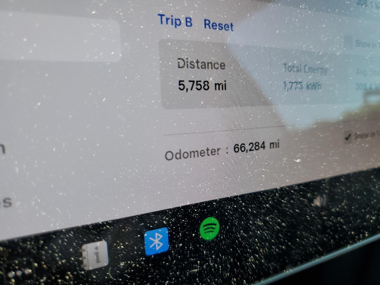 2021 Tesla Model Y VIN: 5YJYGDEE1MF067868 Lot: 61846985