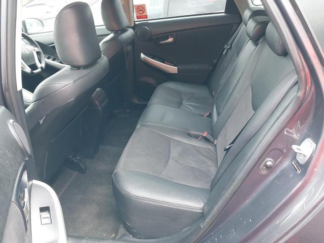 2013 TOYOTA PRIUS T SP